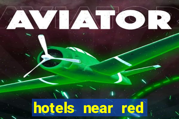 hotels near red hawk casino