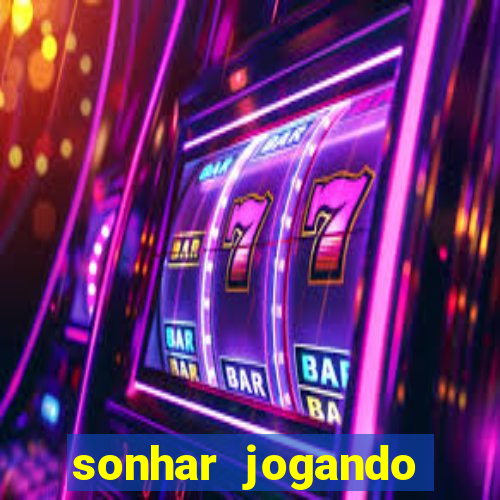 sonhar jogando futebol e fazendo gol