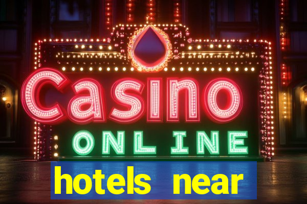 hotels near hollywood casino