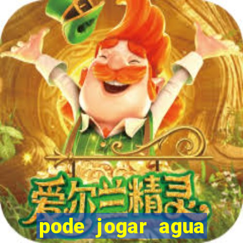 pode jogar agua quente na privada